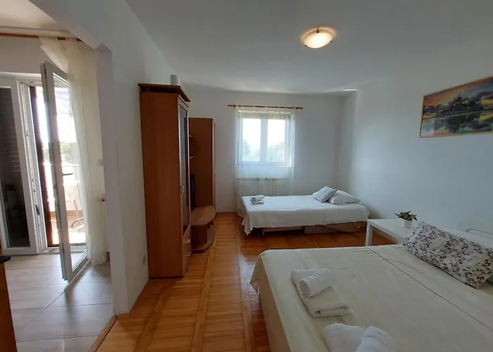 Rahela Apartamento *